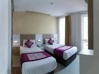 Oyo Rooms Strand Mall Petaling Jaya